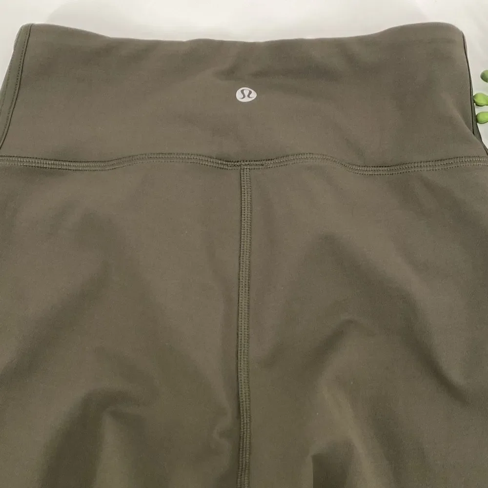 Lululemon Squad Goals Crop‎ 17